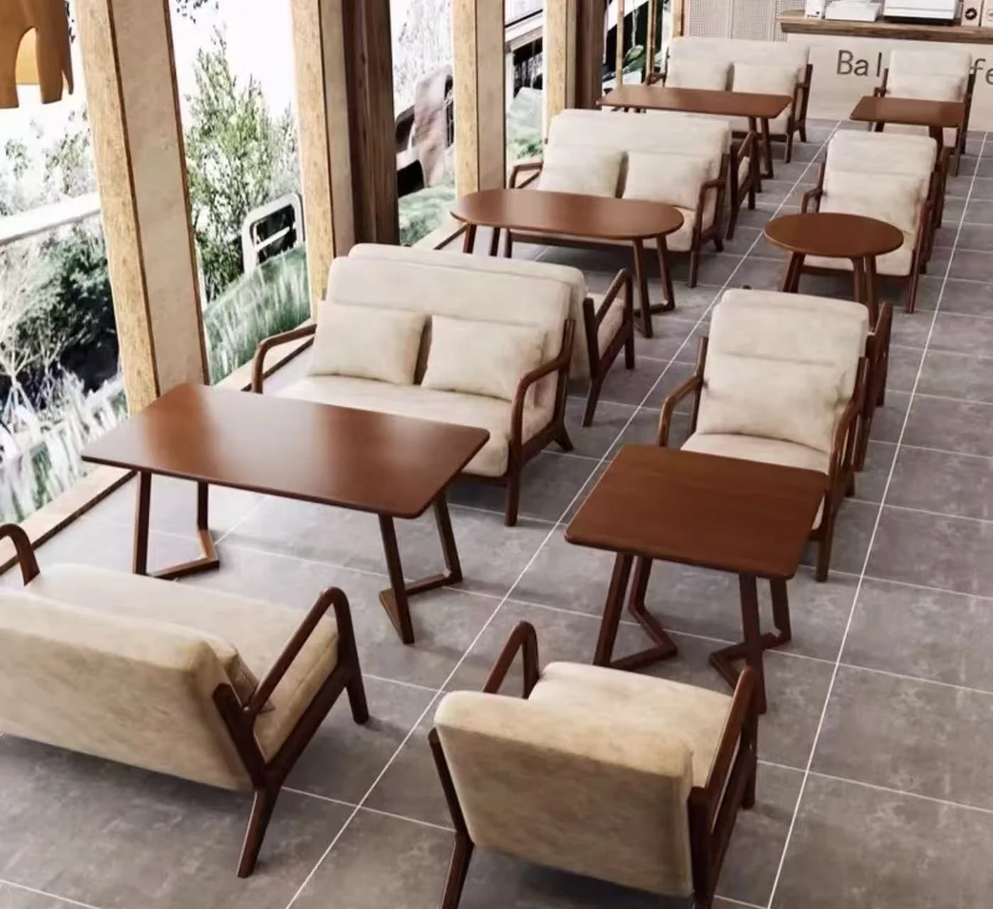 How to Buy Commercial Restaurant Furniture: A Practical Guide