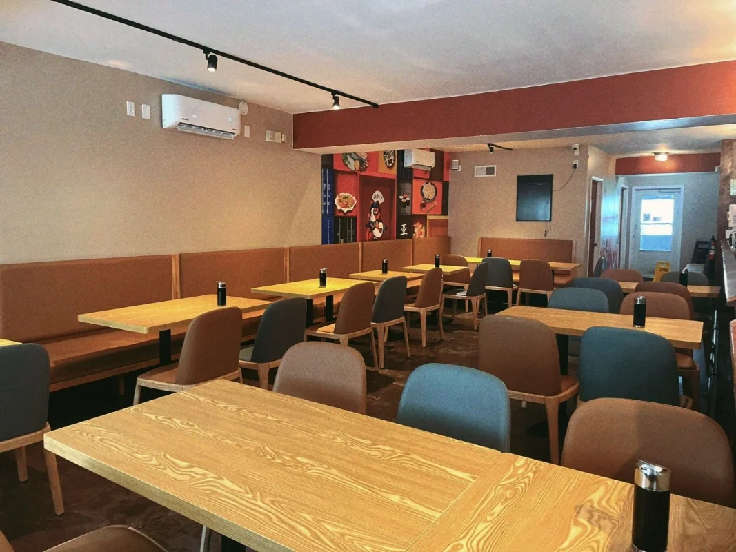 Japanese ramen shop furniture