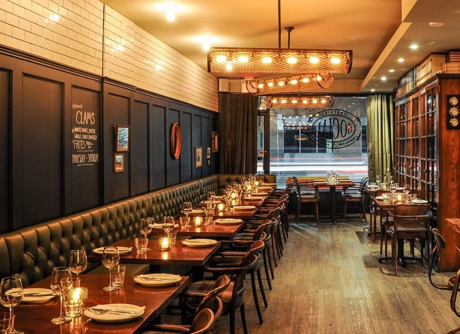 The Ultimate Guide to Sourcing Custom Restaurant Seating and Tables from China