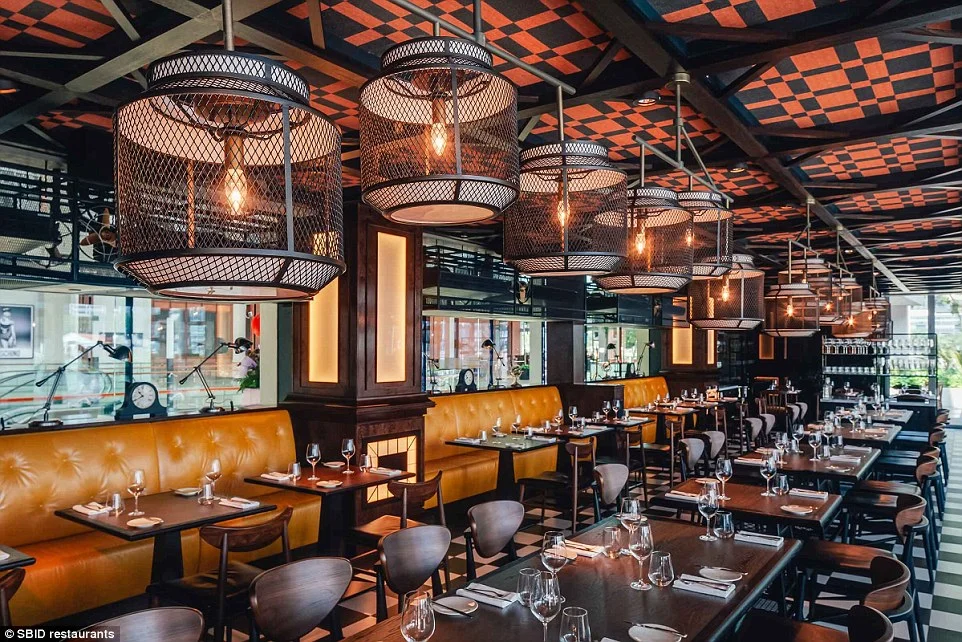 Liangjiu Furniture: Leading the Way as a Premier American Restaurant Furniture Manufacturer