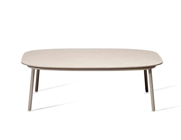 Rounded Rectangular Outdoor Coffee Table