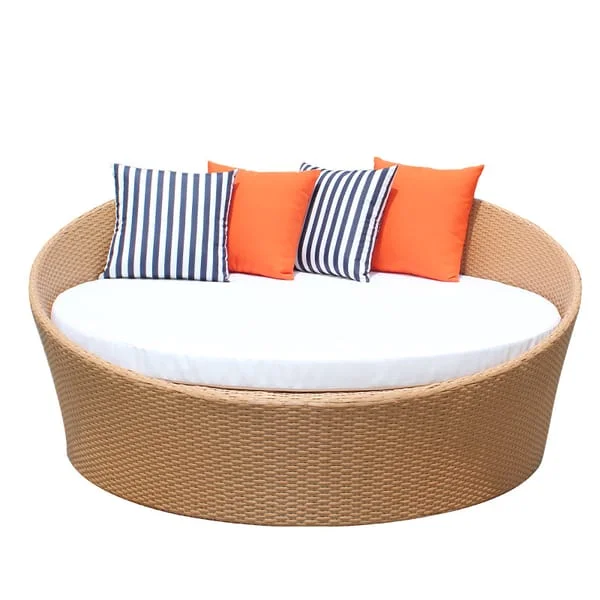 Round Woven Poolside Daybed with Low Back